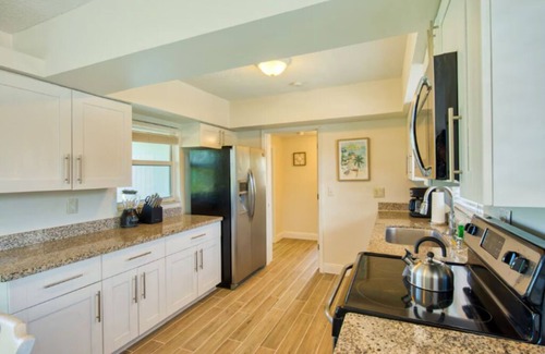Beachway Estates House | Beautiful & airy dog-friendly home near the beach with private pool, yard, grill