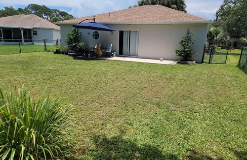 Port Saint Lucie House | Beautiful and Cozy Home 🏡 pet friendly