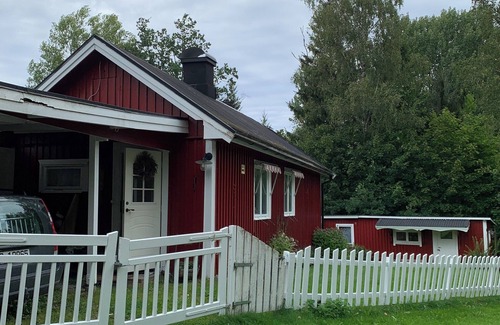 Arvika House | Beautiful and cozy cottage with 2 annexes (torp) and 8 beds