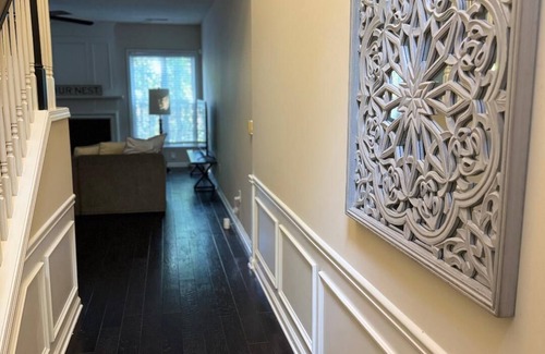 Gwinnett Place House | Beautiful and cozy townhome in delightful Duluth!