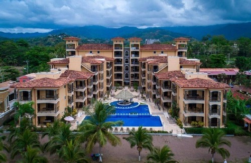 Jaco Apartment | Beautiful and Enchanting Beach Vacation