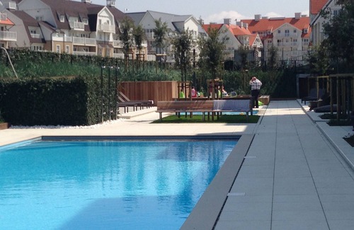 Nieuwpoort Apartment | Beautiful and recent apartment with recreation area! Incl. linens and towels.