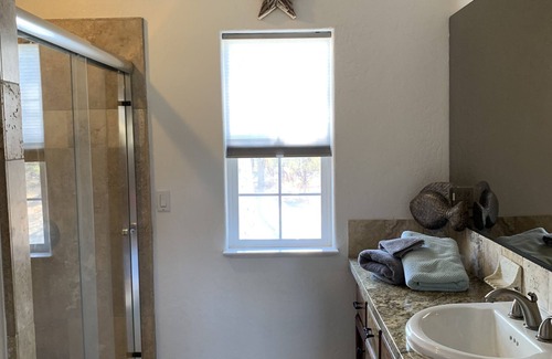 Junction House | Beautiful and Relaxing Guest House!