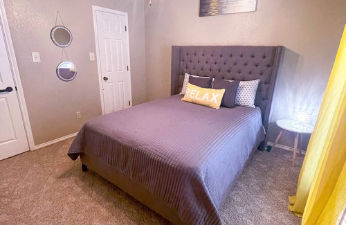 Abilene House | Beautiful and Spacious Home with Modern Amenities
