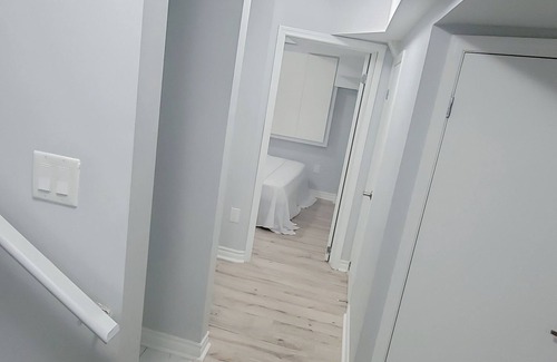 Brampton Apartment | Beautiful and unique apartment. Quick Access to Greater Toronto Area GTA.