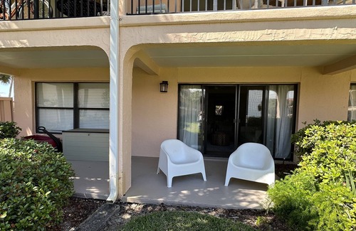 Butler Beach Condo | Beautiful and Updated Family Friendly Oceanfront Condo