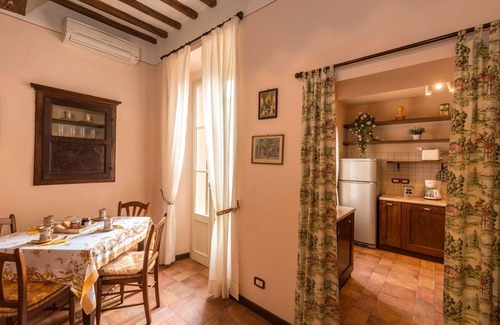 Popoltaio-Schiacciato Villa | Beautiful apartment in villa for 9 people with pool, WIFI, A/C, TV and patio