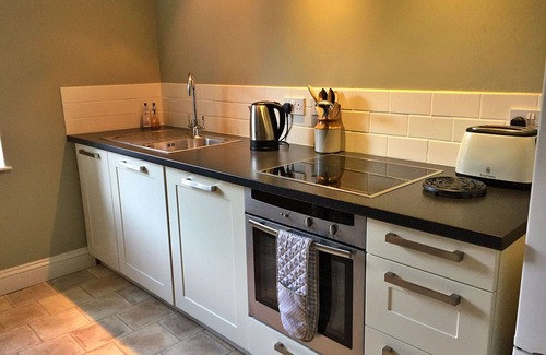 Carlton-in-Cleveland Apartment | Beautiful apartment for 4 people with WIFI, TV and terrace