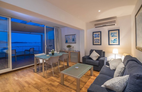 Puerto de Pollensa Apartment | Beautiful apartment with spectacular views to the bay of Puerto Pollensa