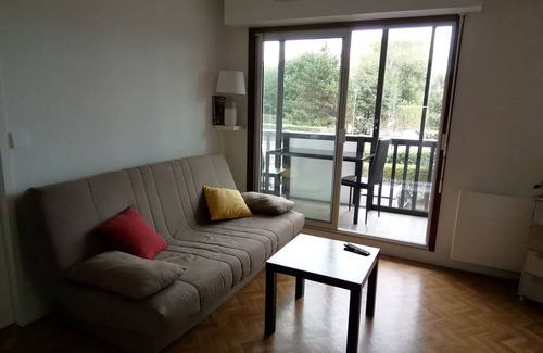 Blonville-sur-Mer Apartment | Beautiful apartment facing the Paleospace