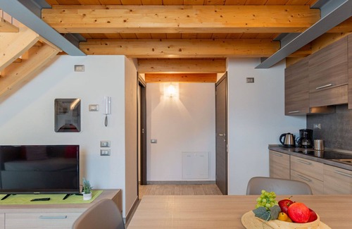 Novate Mezzola Apartment | Beautiful apartment for 5 people with WIFI, TV and balcony