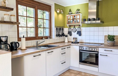 St. Blasien Apartment | Beautiful apartment for 4 guests with WIFI, TV and balcony