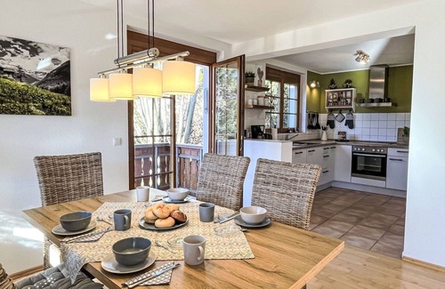 St. Blasien Apartment | Beautiful apartment for 4 guests with WIFI, TV and balcony