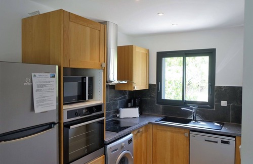 Favone Apartment | Beautiful apartment for 6 people with WIFI, private pool, TV, terrace and pets allowed