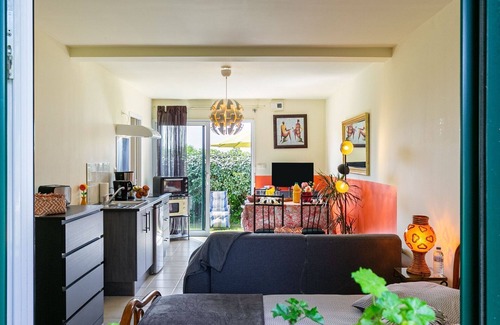 Plougonvelin Apartment | Beautiful apartment for 2 people with WIFI, TV, patio and pets allowed