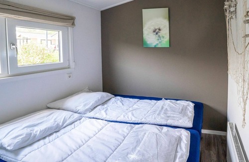 Bovenkarspel House | Beautiful apartment in villa for 4 people with WIFI, TV, terrace and parking