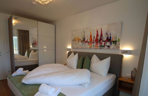 Annenheim Apartment | Beautiful apartment for 4 guests with WIFI, TV, balcony, panoramic view and parking