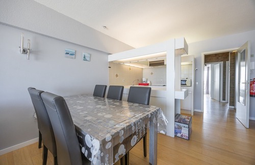 Middelkerke Apartment | Beautiful apartment with sea-views