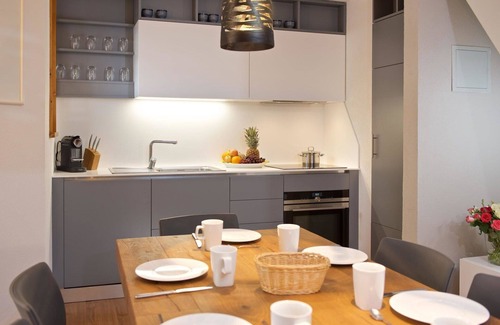 Lenzerheide Apartment | Beautiful apartment for 5 people with pool, TV and balcony