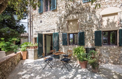 Fonterutoli Apartment | Beautiful apartment for 4 people with A/C, WIFI and TV, close to Siena