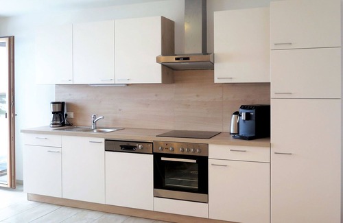 Emberg Apartment | Beautiful apartment for 11 people with WIFI, TV and balcony