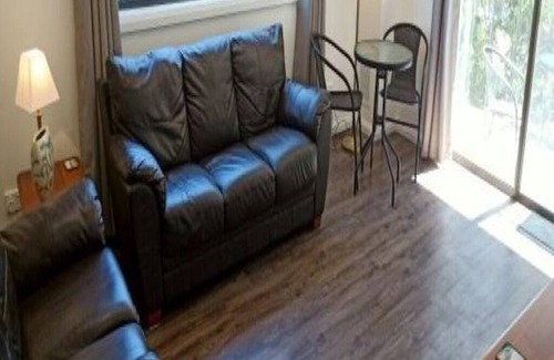 Long Beach Apartment | Beautiful apartment, bush backdrop, kangaroos and a short walk to the beach.