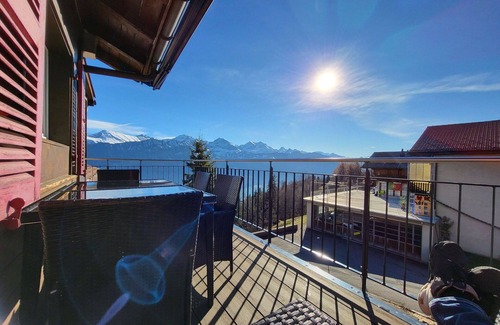Sundlauenen Apartment | Beautiful apartment for 6 people with WIFI, TV and balcony