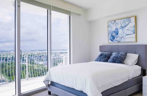 Edgewater Apartment | BEAUTIFUL APARTMENT CONVENIENTLY LOCATED IN EDGEWATER, 2 MINUTES TO DOWNTOWN