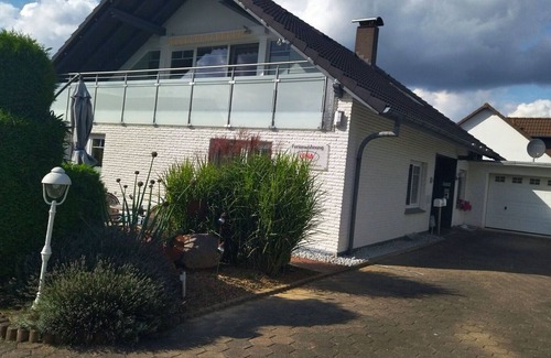 Lothe Apartment | Beautiful apartment for 4 guests with WIFI, TV, patio, pets allowed and parking
