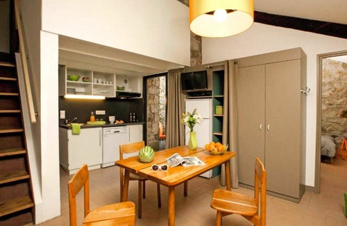 Chambonas Apartment | Beautiful apartment for 6 people with pool, WIFI, TV, terrace and pets allowed
