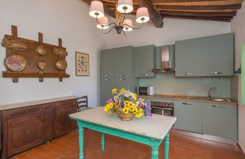 Suvereto Apartment | Beautiful apartment for 6 guests with A/C, WIFI and TV