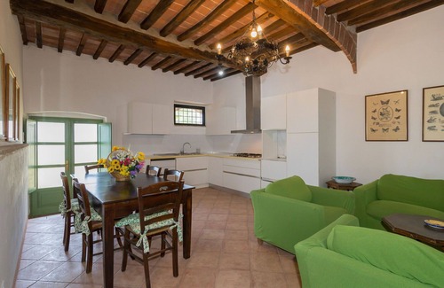 Suvereto Apartment | Beautiful apartment for 7 people with WIFI and TV