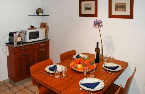 Muralto Apartment | Beautiful apartment for 4 people with TV, balcony and pets allowed