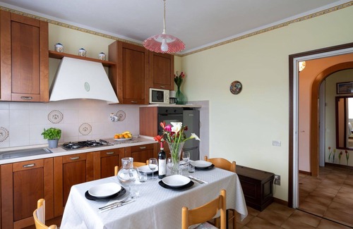 Dolcedo Apartment | Beautiful apartment for 6 people with WIFI, pool, TV and patio