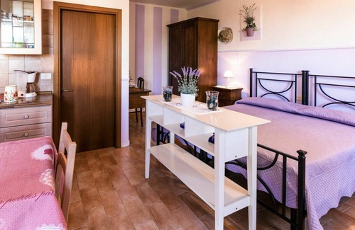 Scarlino Apartment | Beautiful apartment for 2 people with pool, WIFI, TV, terrace and parking
