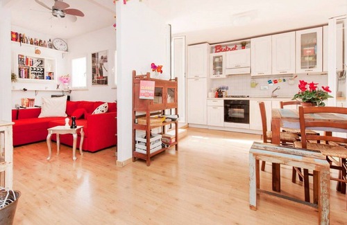 San Lorenzo Apartment | Beautiful apartment for 3 people with WIFI, A/C, TV and terrace