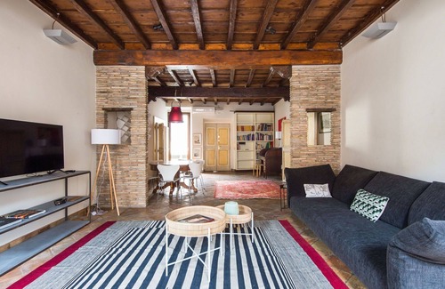 Rione VIII Sant'Eustachio Apartment | Beautiful apartment for 5 people with A/C, WIFI and TV