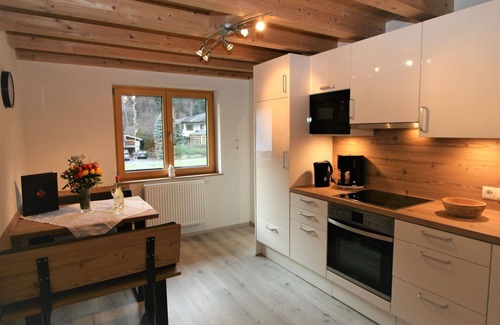 Fuegenberg Apartment | Beautiful apartment for 2 guests with WIFI, TV and balcony
