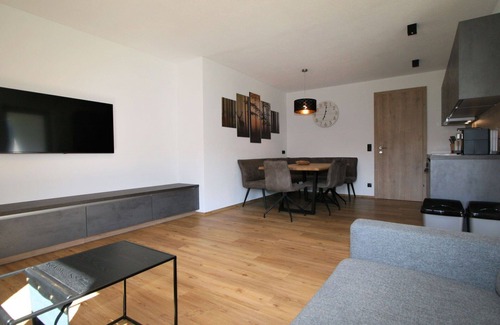 Emberg Apartment | Beautiful apartment for 6 people with WIFI and terrace
