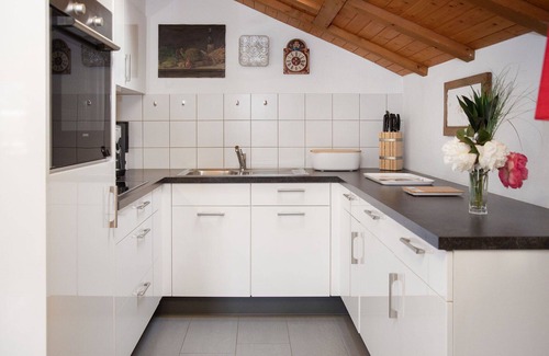 Falera Apartment | Beautiful apartment for 5 people with pool, WIFI, TV, balcony and panoramic view