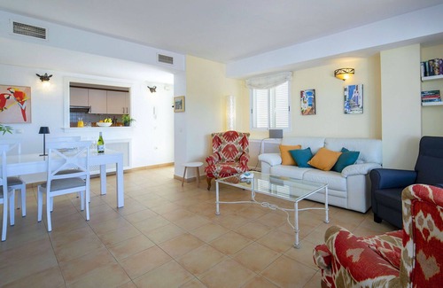 Altea la Vella Apartment | Beautiful apartment for 6 people with WIFI, pool, A/C, TV and terrace