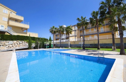Altea la Vella Apartment | Beautiful apartment for 6 people with WIFI, pool, A/C, TV and terrace