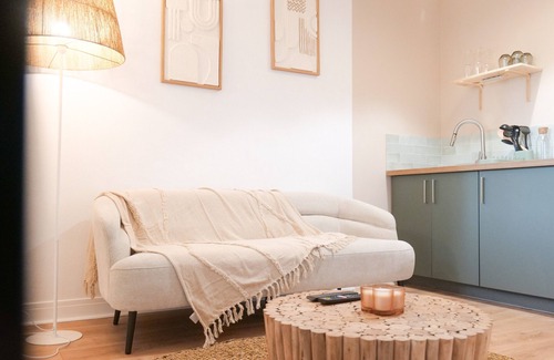 Downtown Angers Apartment | Beautiful Apartment for 2 People - Heart of Angers City Center