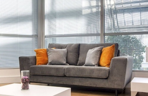 London Borough of Hounslow Apartment | Beautiful apartment for 2 guests with WIFI and TV