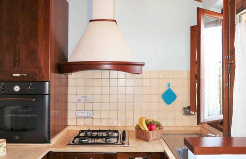 Bucine Apartment | Beautiful apartment for 4 people with pool, WIFI, TV, terrace and pets allowed