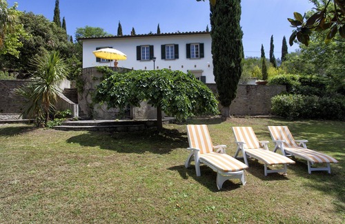 Cortona Apartment | Beautiful apartment for 2 people with WIFI, pool, A/C, TV and panoramic view