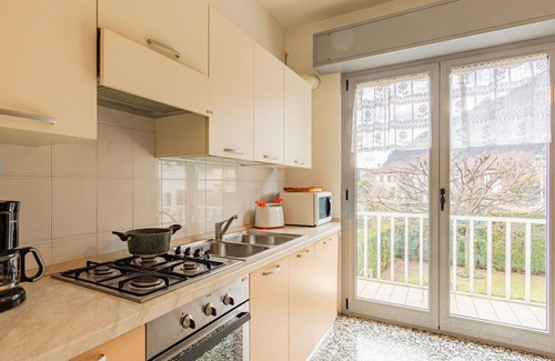 Dongo Apartment | Beautiful apartment for 5 guests with WIFI, TV and patio