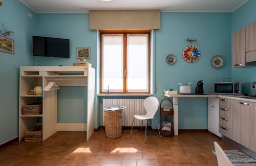 Omegna Apartment | Beautiful apartment for 2 guests with WIFI, TV, patio and pets allowed