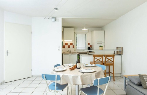 Pleurtuit Apartment | Beautiful apartment for 4 guests with WIFI, TV and terrace