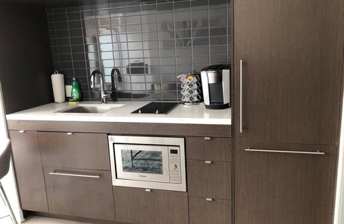 Bloor-Yorkville Apartment | Beautiful apartment , Fully furnished in the hart of Yorkville
